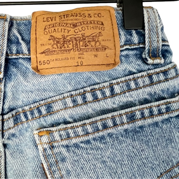 Levis Vintage Kids 550 Orange Tab Distressed Light Denim Relaxed Fit Jeans 10 - Picture 6 of 7